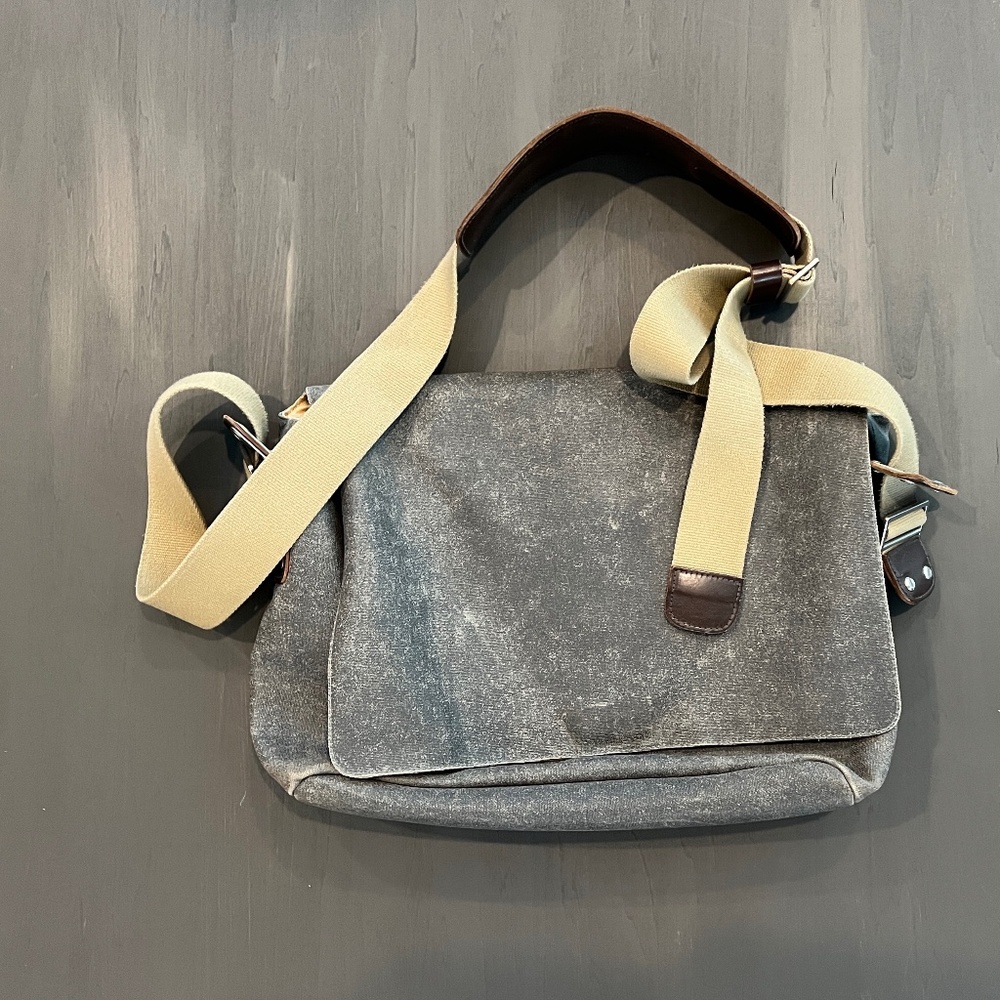 Brooks England Messenger Bag